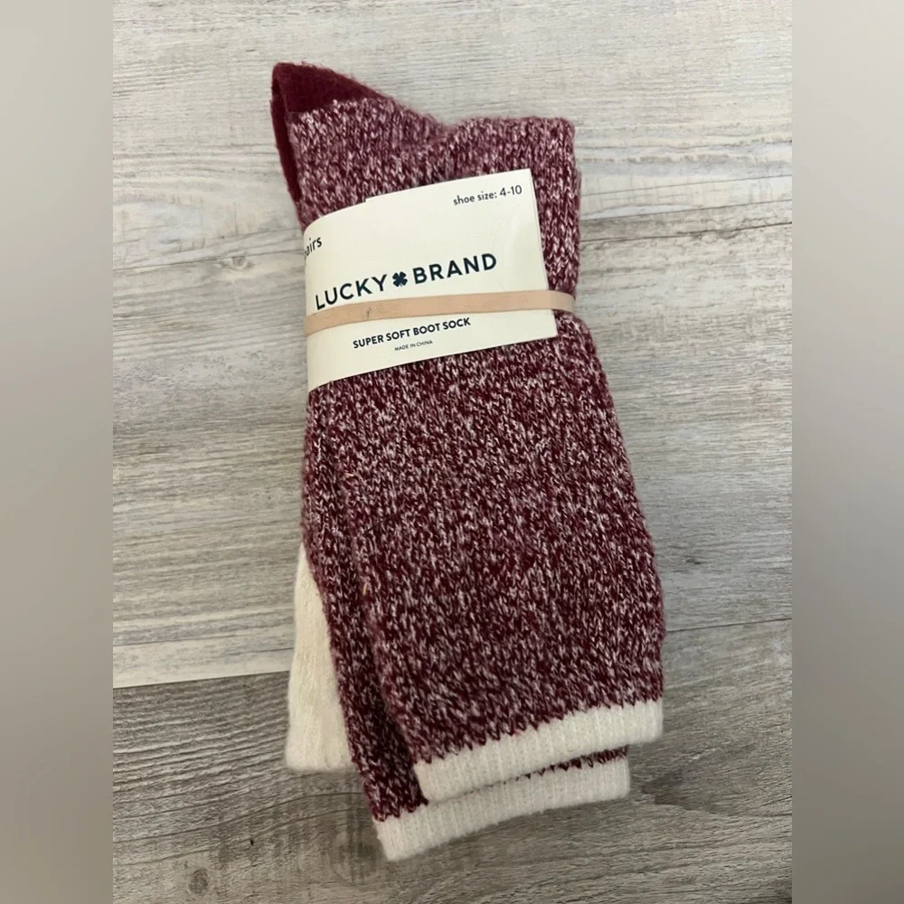 Lucky Brand 2 Pair Boot Socks Super Soft Cozy Crew Marled Red OS